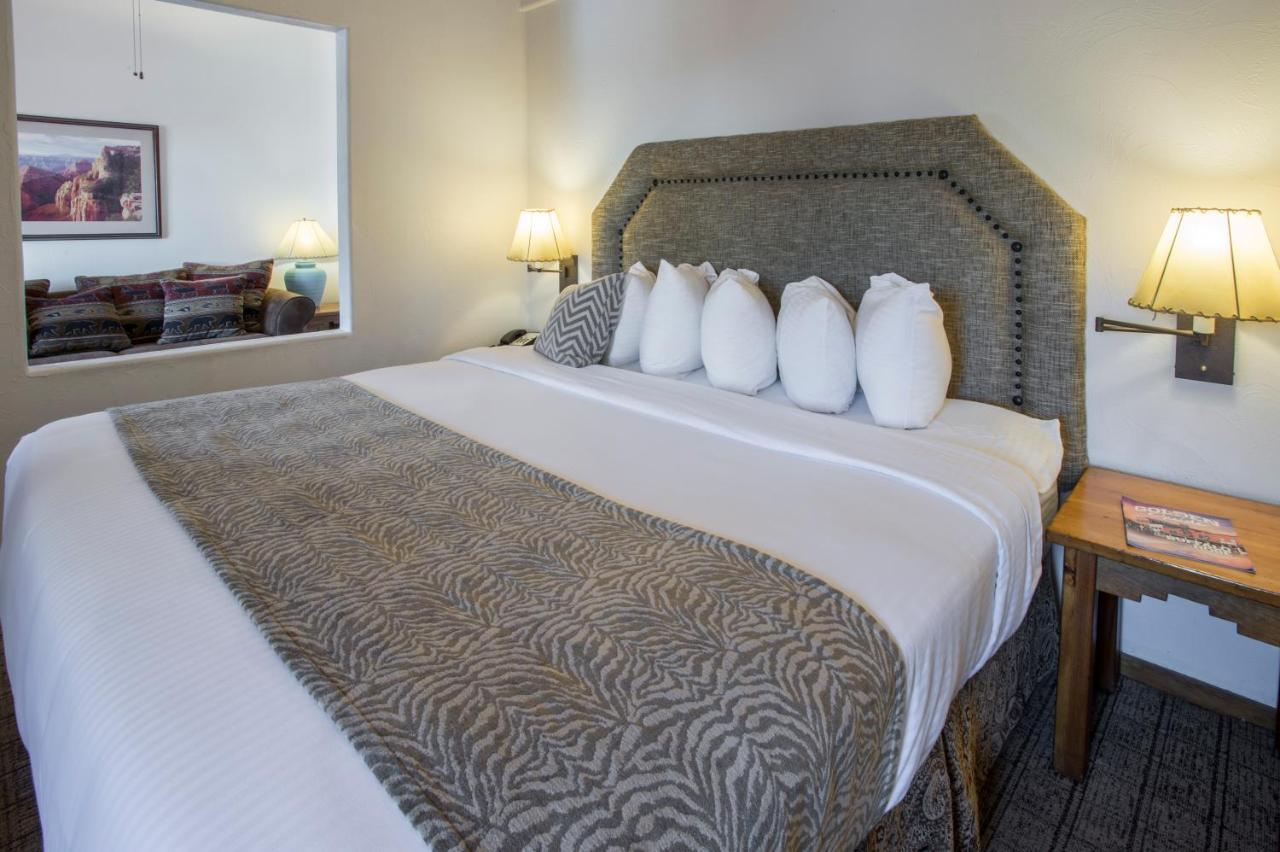 Table Mountain Inn Golden Extérieur photo